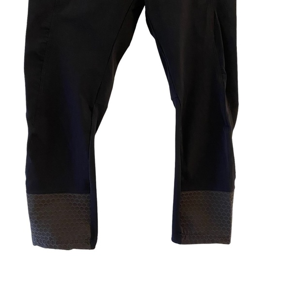 Isachi Athleisure Italy Capri Pants Black Womens Size Medium - Picture 3 of 9